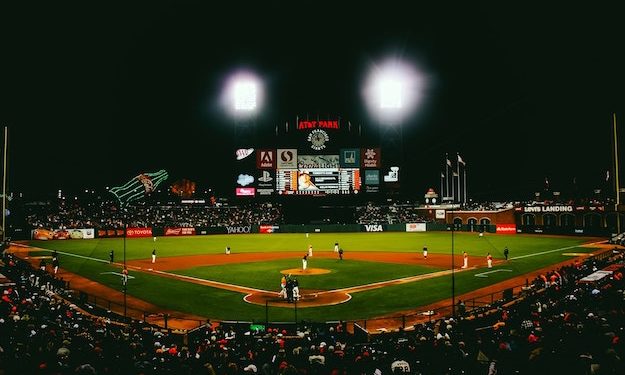 How to Use Storytelling to Market Your Sports Team